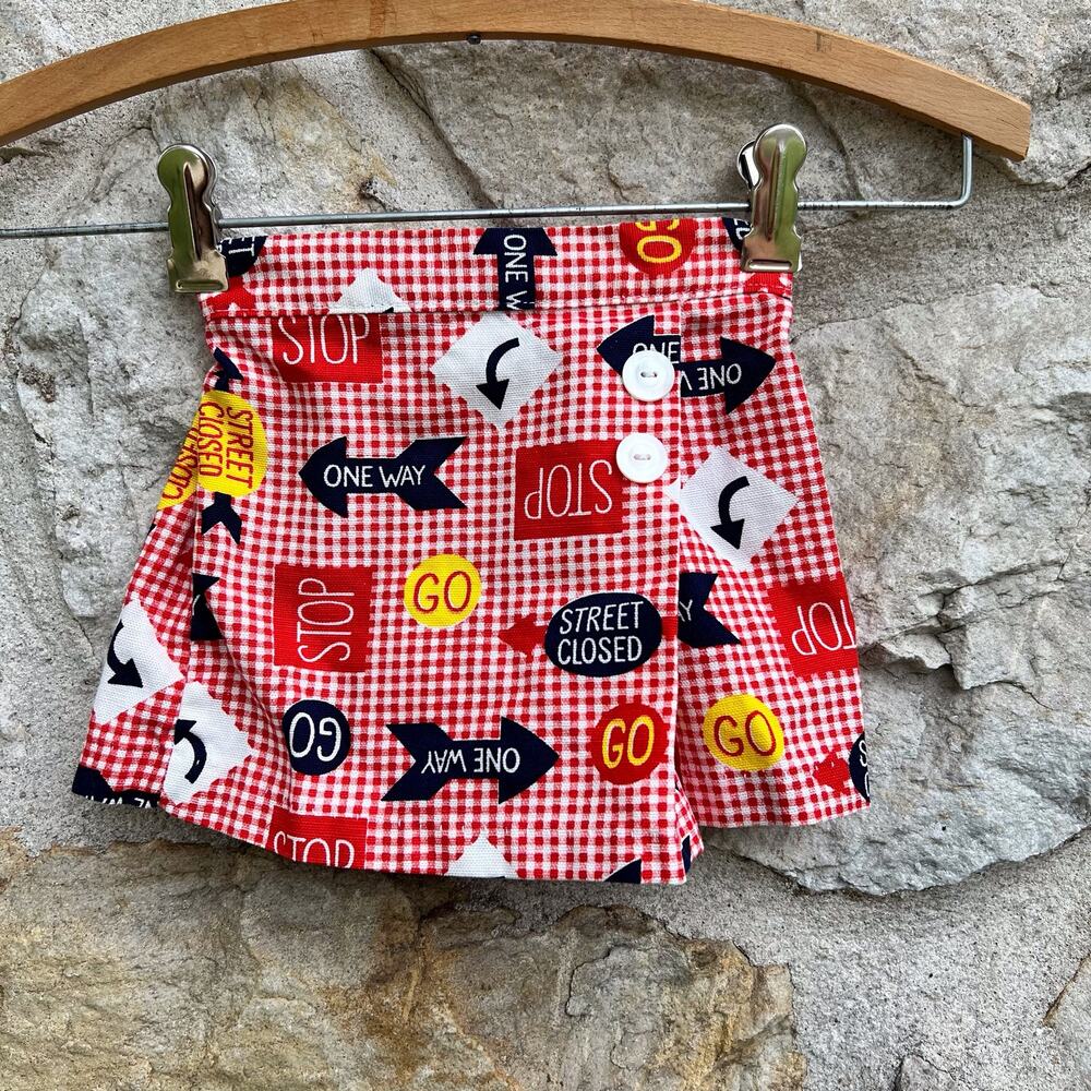 Vintage 80s girls printed skort